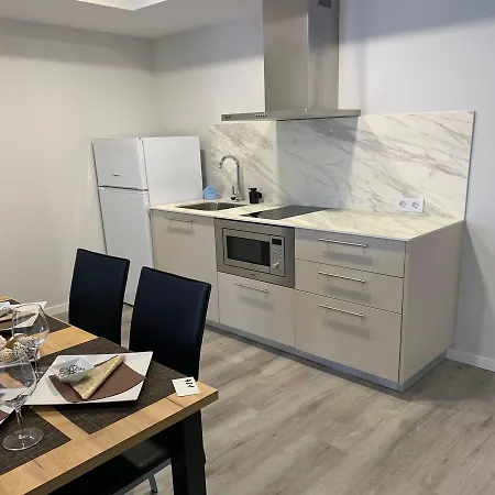 Marino Tenerife شقة طوستا ديل سيلونثيو