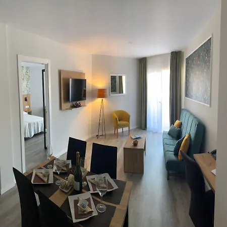 Marino Tenerife 3* طوستا ديل سيلونثيو