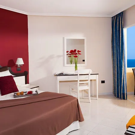 Marino Tenerife فندق طوستا ديل سيلونثيو